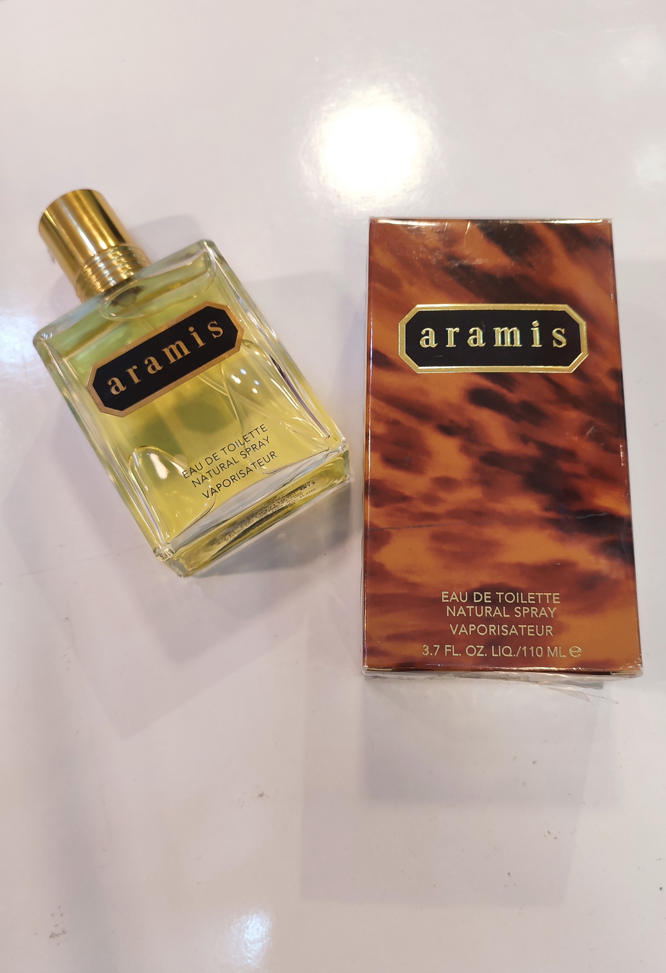 ادکلن مردانه آرامیس گلد